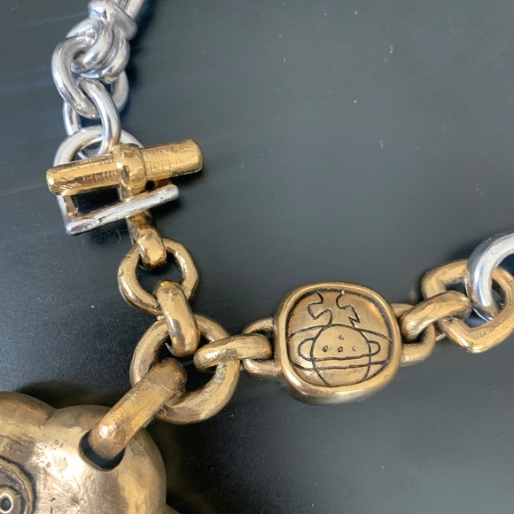 Vivienne Westwood HUGE reversible Choker Necklace w/ engraving & face RARE - Picture 8 of 15